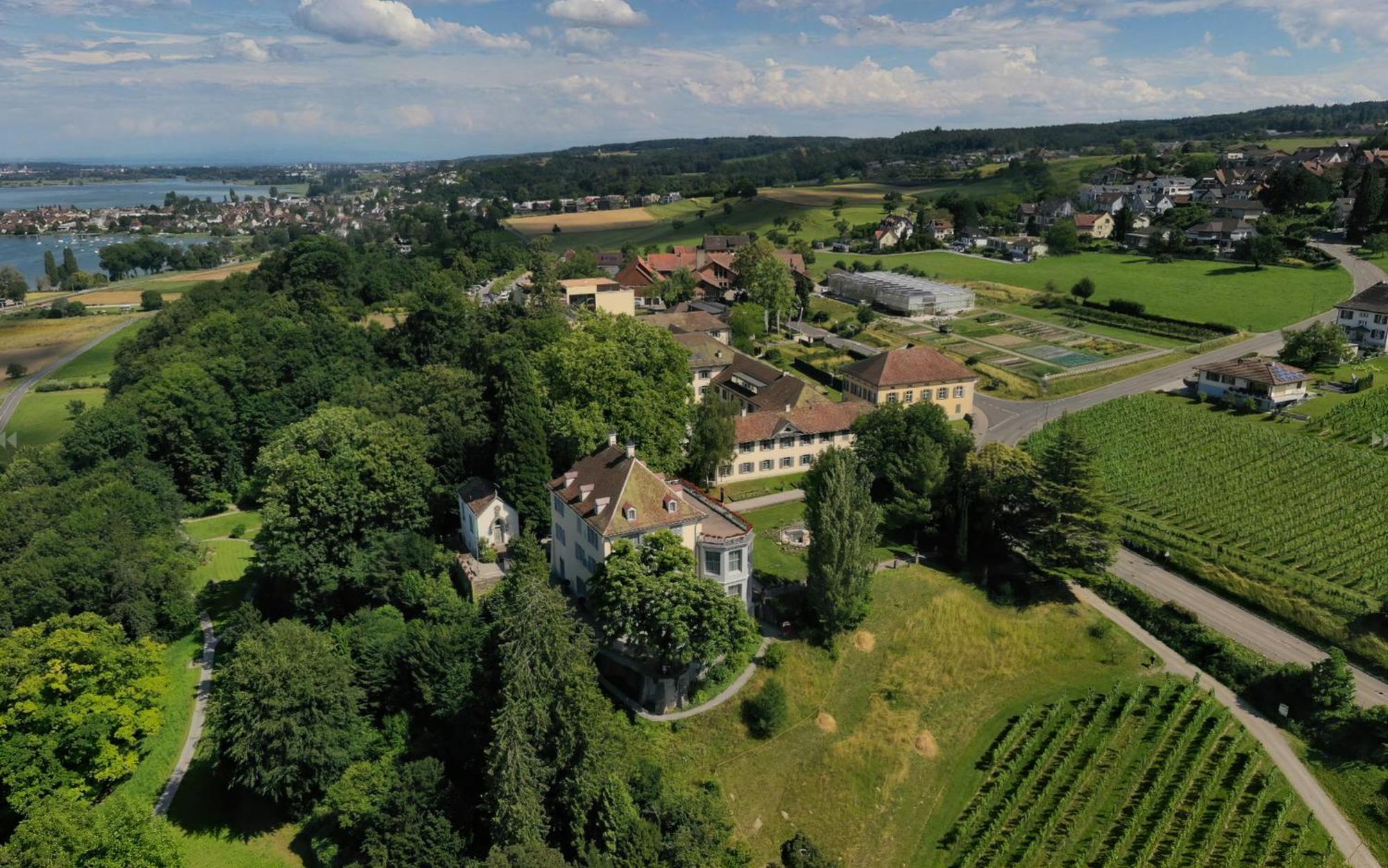 Hotel Arenenberg 3*